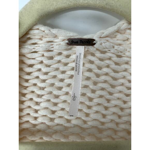 Free People Glow For It Chunky Knit Cardigan Cream L Oversized Cozy Boho - Picture 6 of 10